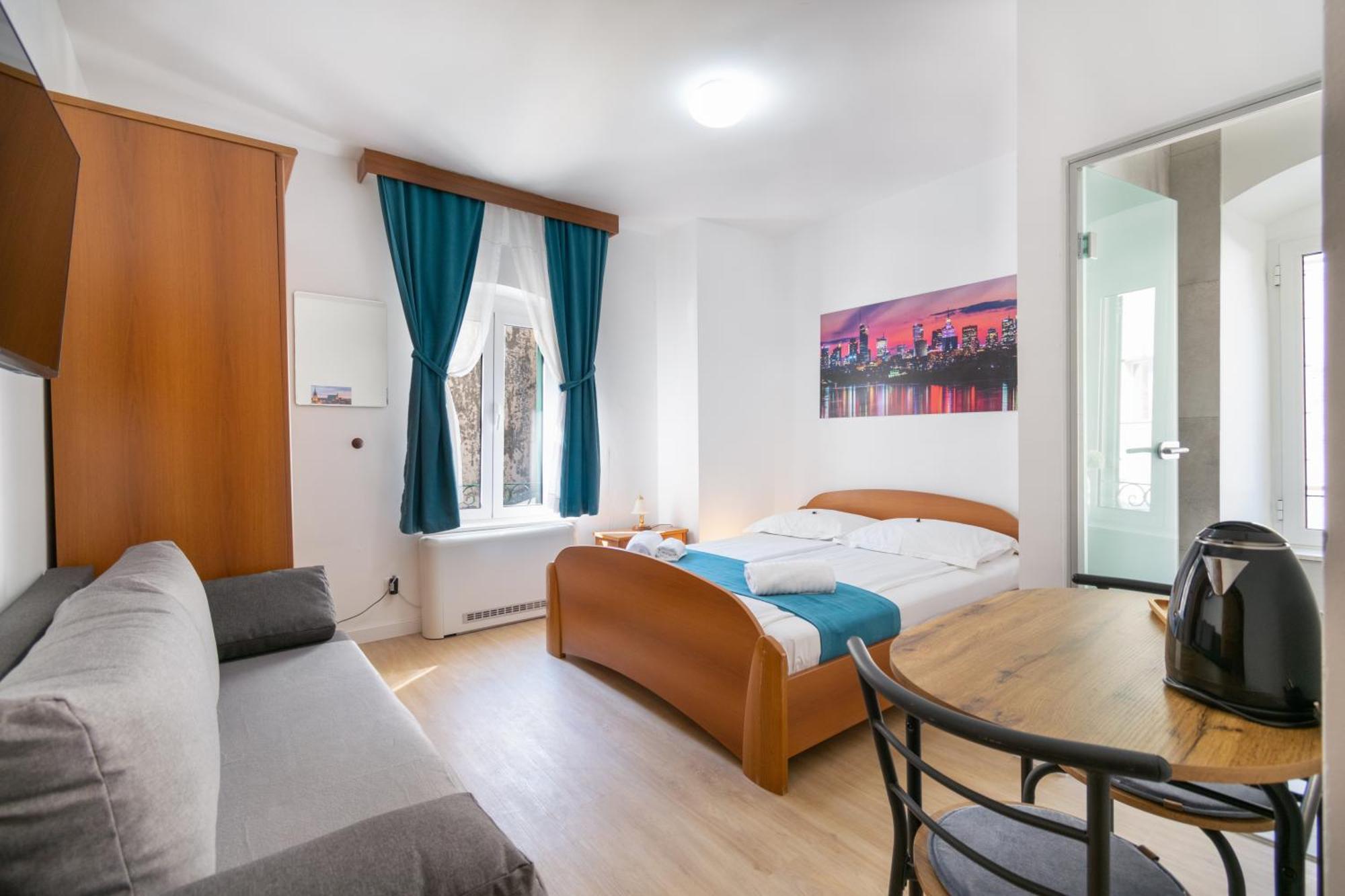 באסקה וודה Bed & Breakfast Palac -Free Parking- מראה חיצוני תמונה
